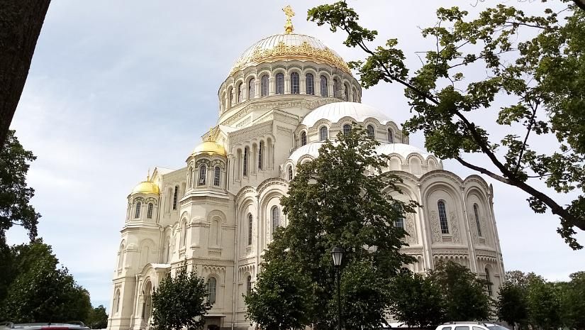 Экскурсия загородная в Кронштадт. Морской собор. Остров Фортов.