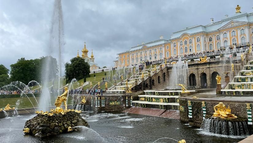 Экскурсия в Петергоф на метеорах.